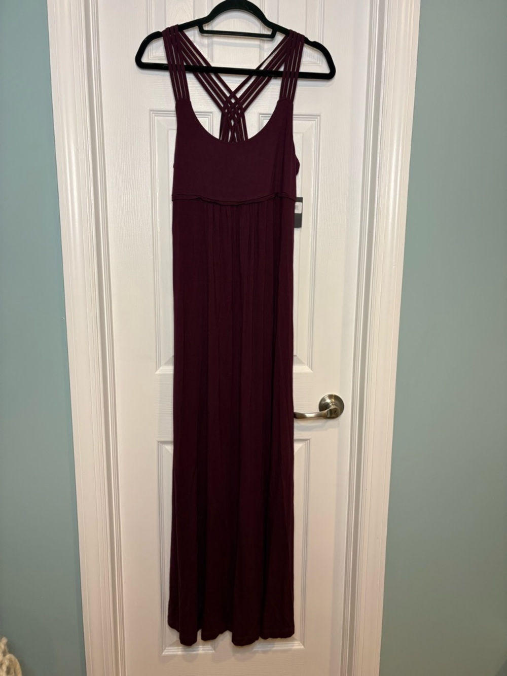 Ellen Tracy NWT Burgundy Stretchy Maxi Dress Strappy Back Size 10 Beach Summer
